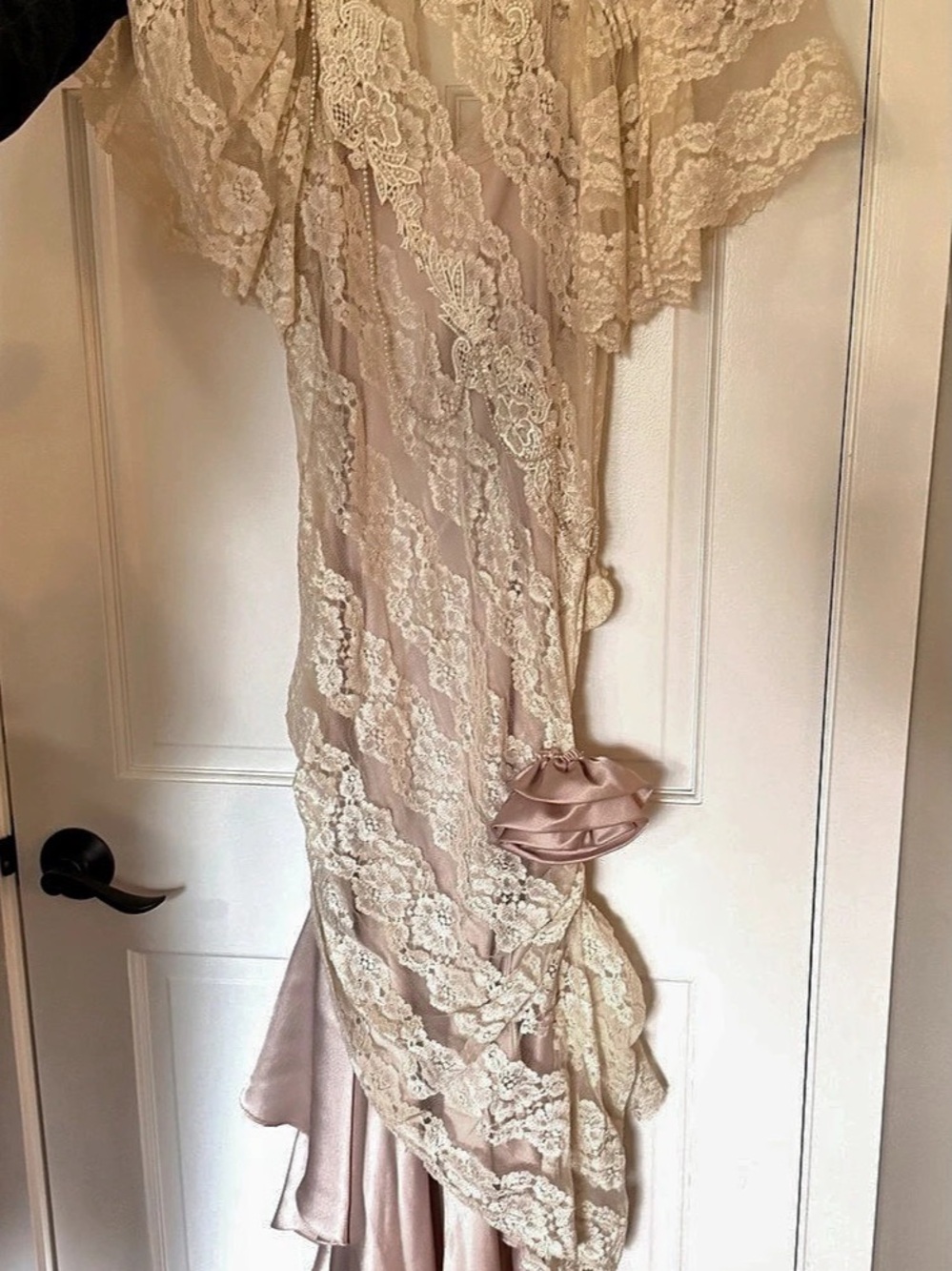 Vintage Ivory Lace Dress w/Rose Pink SlipSize 4